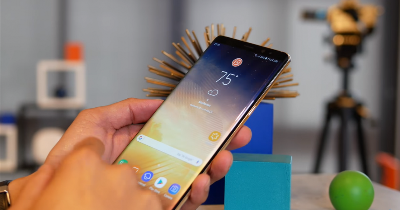 Первый обзор Samsung Galaxy Note 8 от PhoneArena Первый обзор Samsung Galaxy Note 8 от PhoneArena