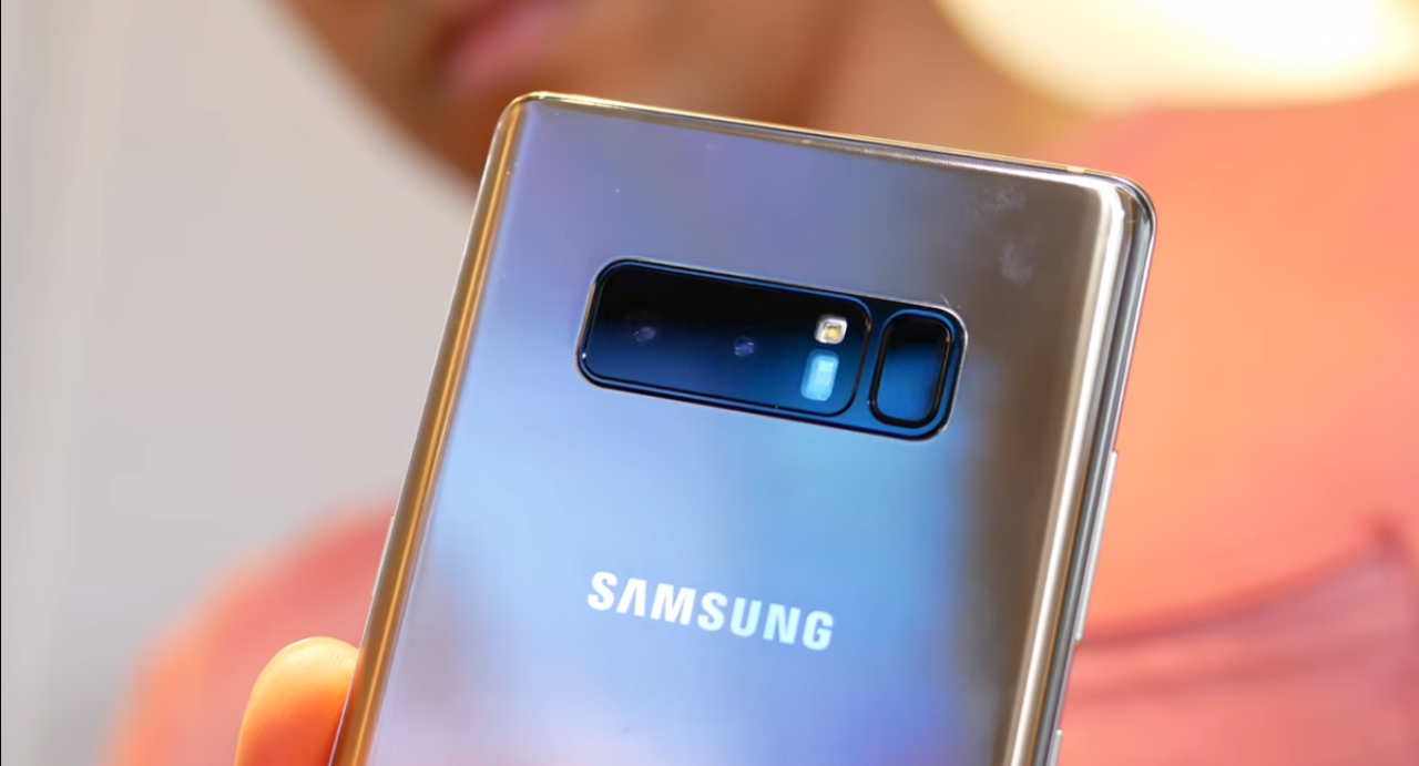 Первый обзор Samsung Galaxy Note 8 от PhoneArena Первый обзор Samsung Galaxy Note 8 от PhoneArena