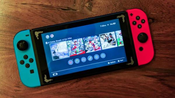 Nintendo Switch стала самой быстро продающейся консолью в США Nintendo Switch стала самой быстро продающейся консолью в США