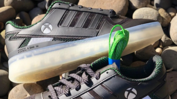 СМИ: Microsoft и Adidas планируют создать совместные кроссовки — WorldGameNews СМИ: Microsoft и Adidas планируют создать совместные кроссовки