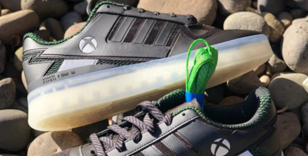 СМИ: Microsoft и Adidas планируют создать совместные кроссовки — WorldGameNews СМИ: Microsoft и Adidas планируют создать совместные кроссовки
