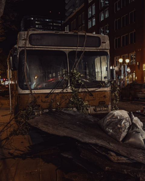 На свежих фото со съёмок экранизации The Last of Us показали Педро Паскаля — WorldGameNews На свежих фото со съёмок экранизации The Last of Us показали Педро Паскаля — WorldGameNews