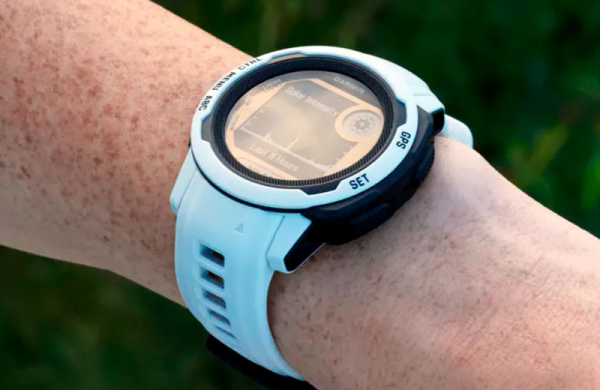 Обзор Garmin Instinct 2 (2s): прочных смарт-часов для любителей приключений Обзор Garmin Instinct 2 (2s): прочных смарт-часов для любителей приключений