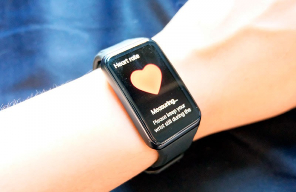 Обзор Oppo Watch Free: часы фитнес-компаньон с отслеживанием здоровья Обзор Oppo Watch Free: часы фитнес-компаньон с отслеживанием здоровья