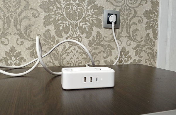 Обзор Ugreen DigiNest Life 30W: универсальный удлинитель на две розетки с USB-A и USB-C Обзор Ugreen DigiNest Life 30W: универсальный удлинитель на две розетки с USB-A и USB-C