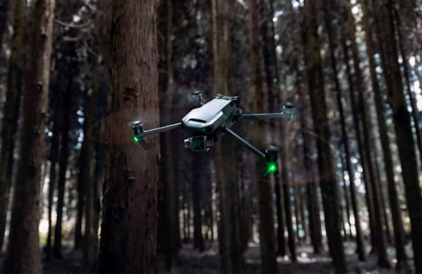 Обзор DJI Mavic 3/Cine: квадрокоптера с высокой ценой и кинематографической камерой Обзор DJI Mavic 3/Cine: квадрокоптера с высокой ценой и кинематографической камерой