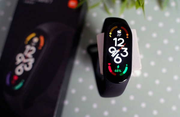Обзор Xiaomi Mi Band 7: по-прежнему король бюджетных фитнес-браслетов Обзор Xiaomi Mi Band 7: по-прежнему король бюджетных фитнес-браслетов