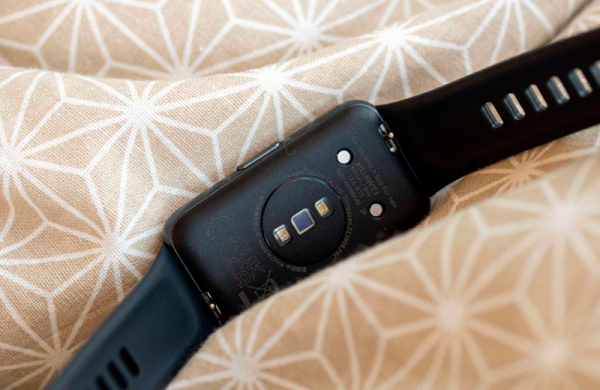 Обзор Huawei Band 7: обновлённый фитнес-браслет в корпусе умных часов Обзор Huawei Band 7: обновлённый фитнес-браслет в корпусе умных часов