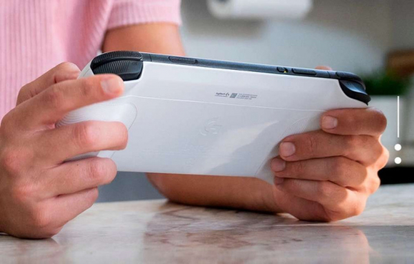 В сети появились изображения портативной консоли от Logitech и Tencent — WorldGameNews В сети появились изображения портативной консоли от Logitech и Tencent — WorldGameNews
