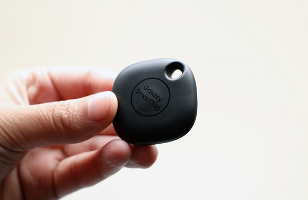 Обзор Samsung Galaxy SmartTag: умного Bluetooth-трекера с одним недостатком Обзор Samsung Galaxy SmartTag: умного Bluetooth-трекера с одним недостатком