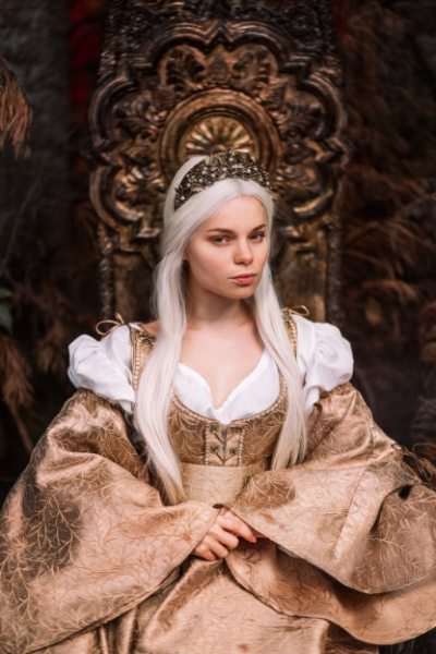 Косплеер показала молодую Рейениру Таргариен из сериала «Дом Дракона» — WorldGameNews Косплеер показала молодую Рейениру Таргариен из сериала «Дом Дракона» — WorldGameNews