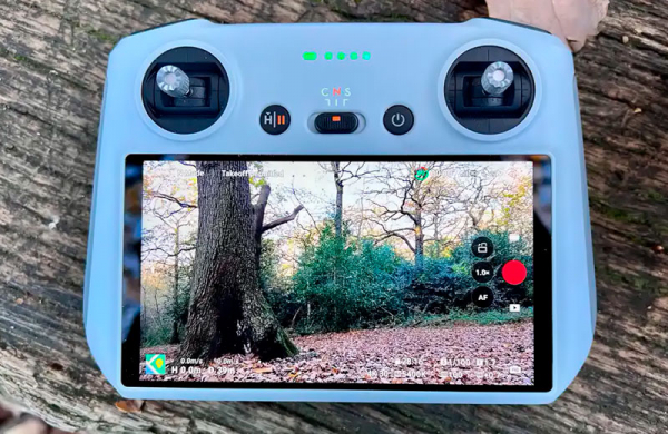 Обзор DJI Mini 3: более доступного квадрокоптера с урезанными функциями Mini 3 Pro Управление Mini 3