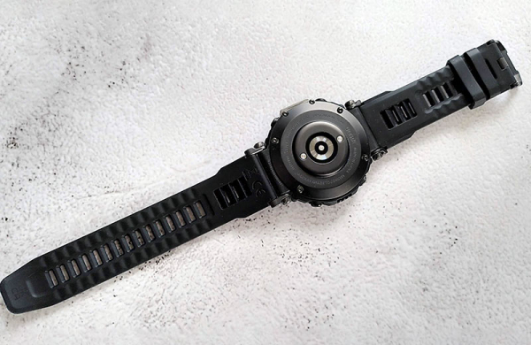 Обзор Amazfit T-Rex Ultra: умных часов внутри и очень прочных снаружи Автономность часов T-Rex Ultra