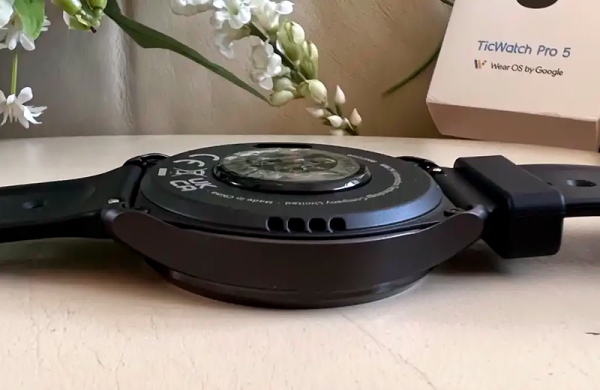 Обзор Mobvoi TicWatch Pro 5: очень конкурентные умные часы на Wear OS Звук и динамик