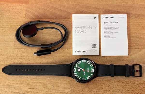 Обзор Samsung Galaxy Watch 6 Classic: лучшие умные часы для Android-смартфонов с безелем Распаковка часов и комплектация