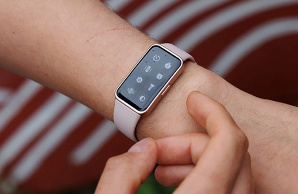 Обзор Huawei Band 8: фитнес-браслета с множеством функций на каждый день Умные функции