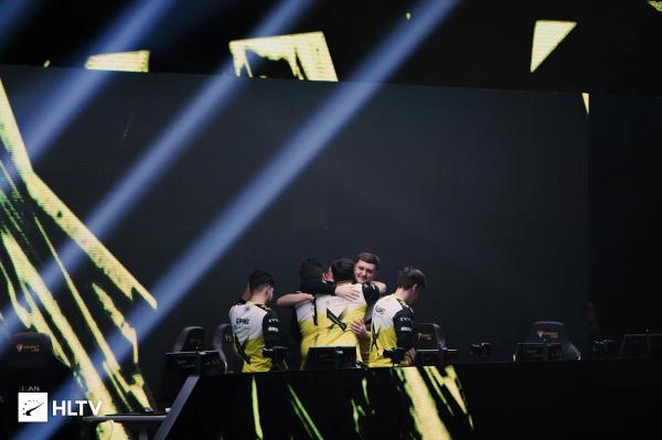 Team Vitality и FaZe Clan сыграют в финале BLAST Premier: World Final по CS 2 Team Vitality и FaZe Clan сыграют в финале BLAST Premier: World Final по CS 2