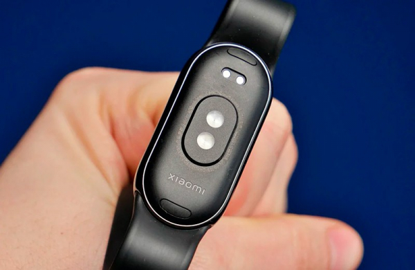 Обзор Xiaomi Smart Band 8: бюджетного фитнес-браслета с широкими возможностями Датчики и сенсоры