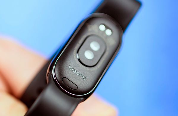 Обзор Xiaomi Smart Band 8: бюджетного фитнес-браслета с широкими возможностями Сенсоры и мониторинг