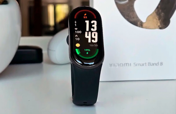 Обзор Xiaomi Smart Band 8: бюджетного фитнес-браслета с широкими возможностями Экран Xiaomi Band 8