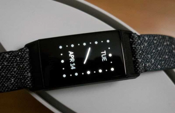 Обзор Fitbit Charge 4: обновлённый фитнес-браслет с поддержкой GPS и Spotify Автономность Fitbit Charge 4