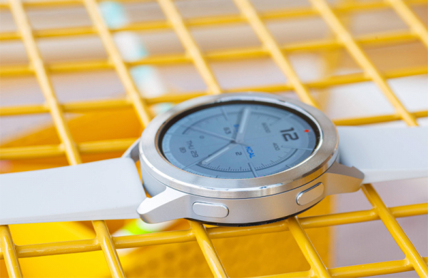 Обзор Xiaomi Watch S3: умных часов с большим AMOLED-экраном и съёмным безелем Клавиши на боковой стороне