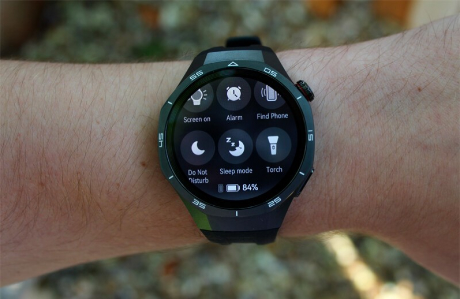 Обзор Huawei Watch GT 5 Pro: титановых умных часов для экстремальных условий Функциональность Huawei Watch GT 5 Pro