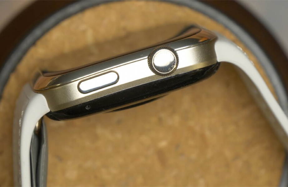 Обзор Huawei Watch D2: флагманских смарт-часов с измерением давления Клавиши на боковой стороне