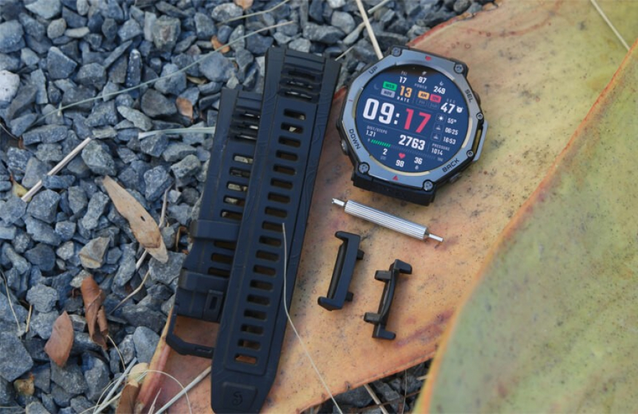 Обзор Amazfit T-Rex 3: очень надёжных умных часов для любителей экстрима Набор аксессуаров в комплекте с T-Rex 3