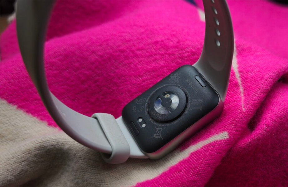 Обзор Xiaomi Smart Band 9 Pro: доступного фитнес-браслета с большим дисплеем и GPS Время автономной работы Xiaomi Smart Band 9 Pro