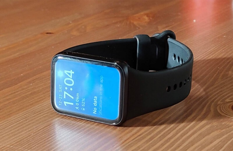 Обзор Xiaomi Smart Band 9 Pro: доступного фитнес-браслета с большим дисплеем и GPS Цветное изображение на экране фитнес-браслета