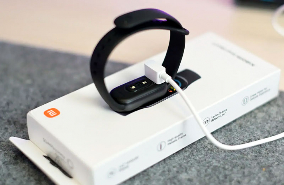 Обзор Xiaomi Smart Band 9: повторение и обновление знакомого фитнес браслета Smart Band 9 и комплект