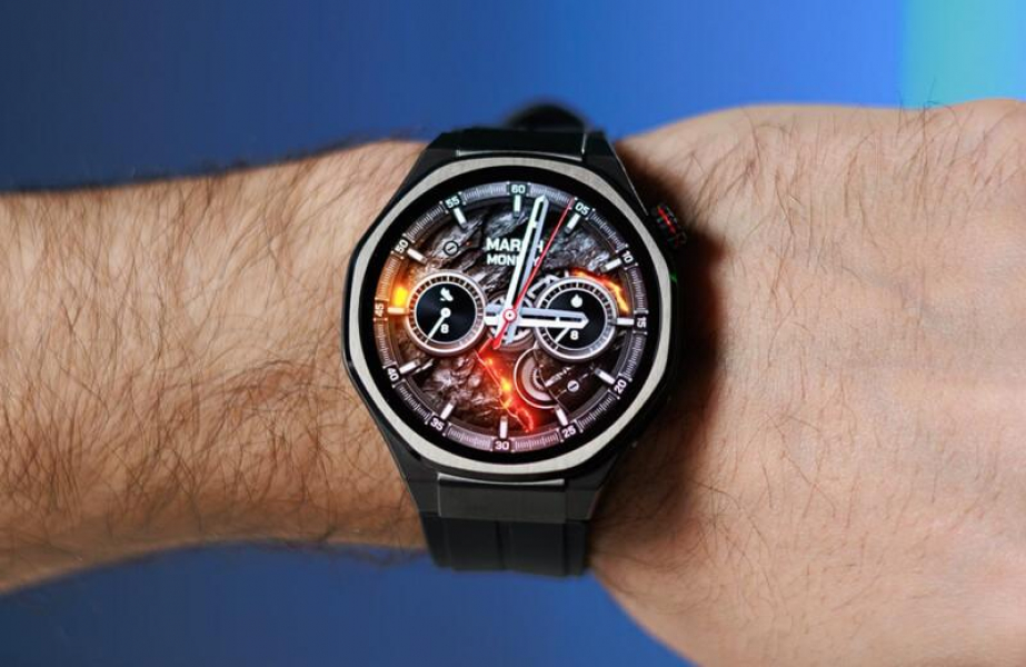 Обзор Honor Watch 5 Ultra: флагманских умных часов с футуристичным дизайном 1,5-дюймовый AMOLED-дисплей