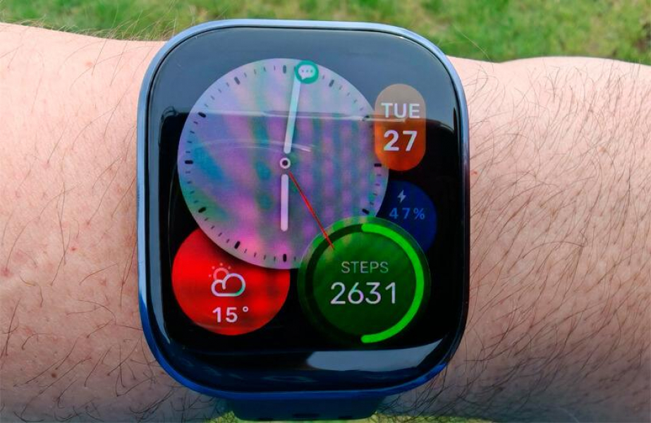Обзор Amazfit Bip 6: недорогих умных часов с огромным AMOLED-экраном Максимальная яркость экрана