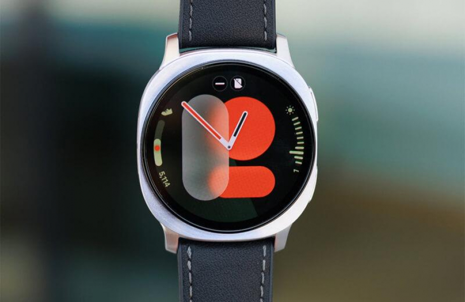 Обзор Samsung Galaxy Watch 8: комфортных и функциональных часов для Android Дисплей Super AMOLED