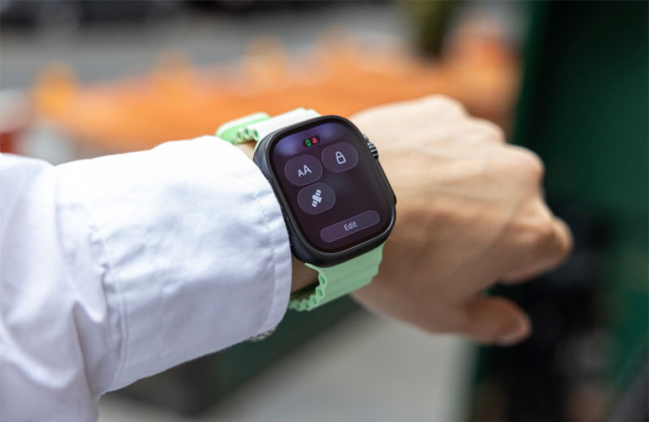 Обзор Apple Watch Ultra 3: ультра-роскошных умных часов по цене iPhone Внешний вид умных часов