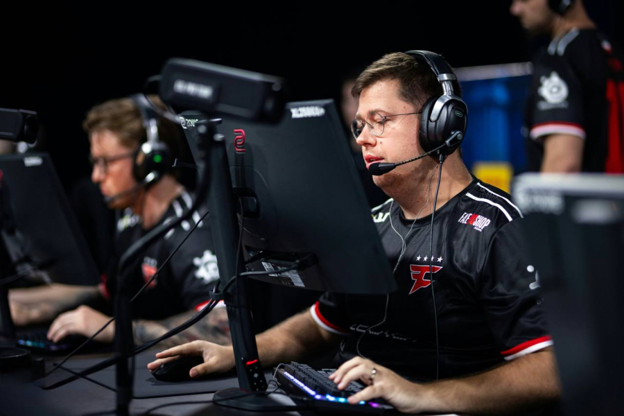 karrigan прокомментировал поражение американской Faze Clan на EPL 22 по Counter-Strike 2 karrigan прокомментировал поражение американской Faze Clan на EPL 22 по Counter-Strike 2