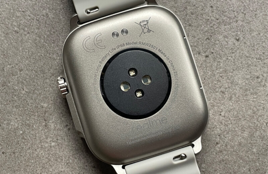 Обзор Realme Watch 5: дешёвый аналог Apple Watch с нужными функциями Задняя панель смарт-часов