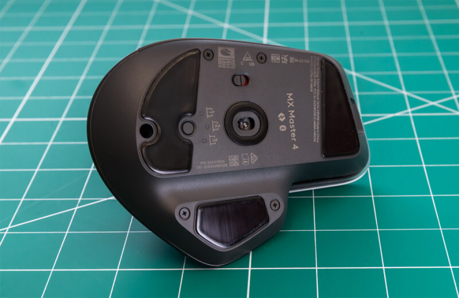 Обзор Logitech MX Master 4: лучшей мыши для офисной работы в 2025 году Клавиши и индикаторы снизу