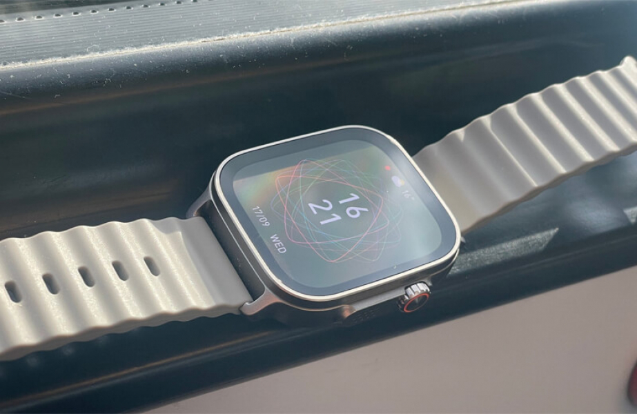 Обзор Realme Watch 5: дешёвый аналог Apple Watch с нужными функциями Максимальная яркость экрана