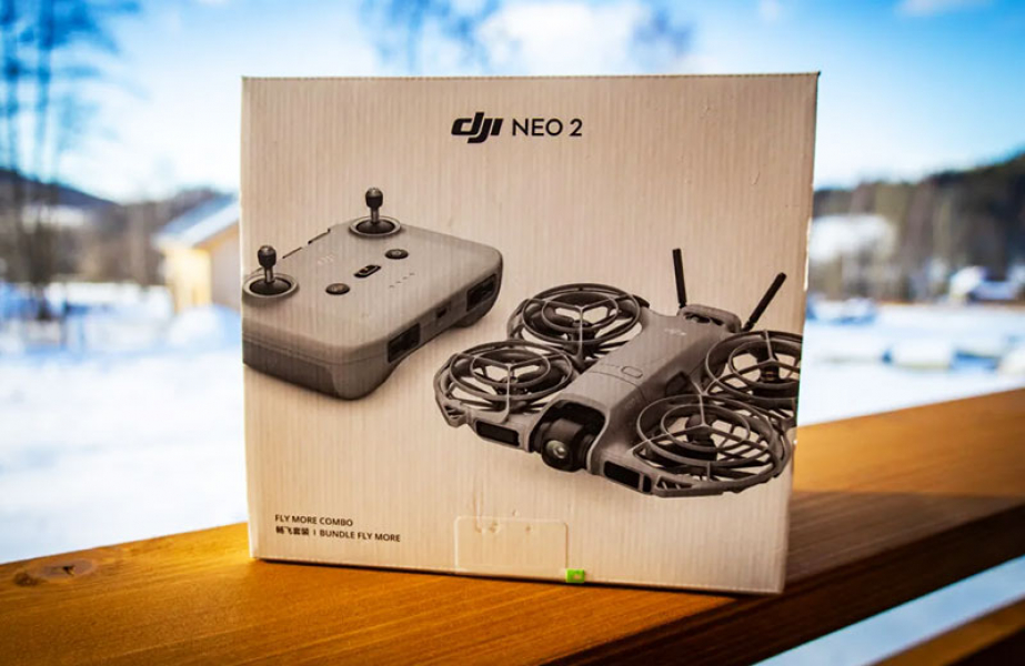 Обзор DJI Neo 2: карманного квадрокоптера с лидаром и 4K-съёмкой Распаковка дрона