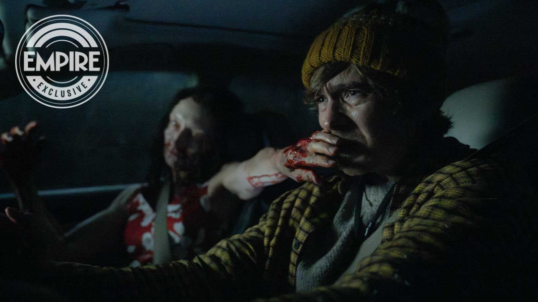 «Понюхай руку» и «Фродо идёт в Мордор» — фильм по Resident Evil радует новыми материалами «Понюхай руку» и «Фродо идёт в Мордор» — фильм по Resident Evil радует новыми материалами